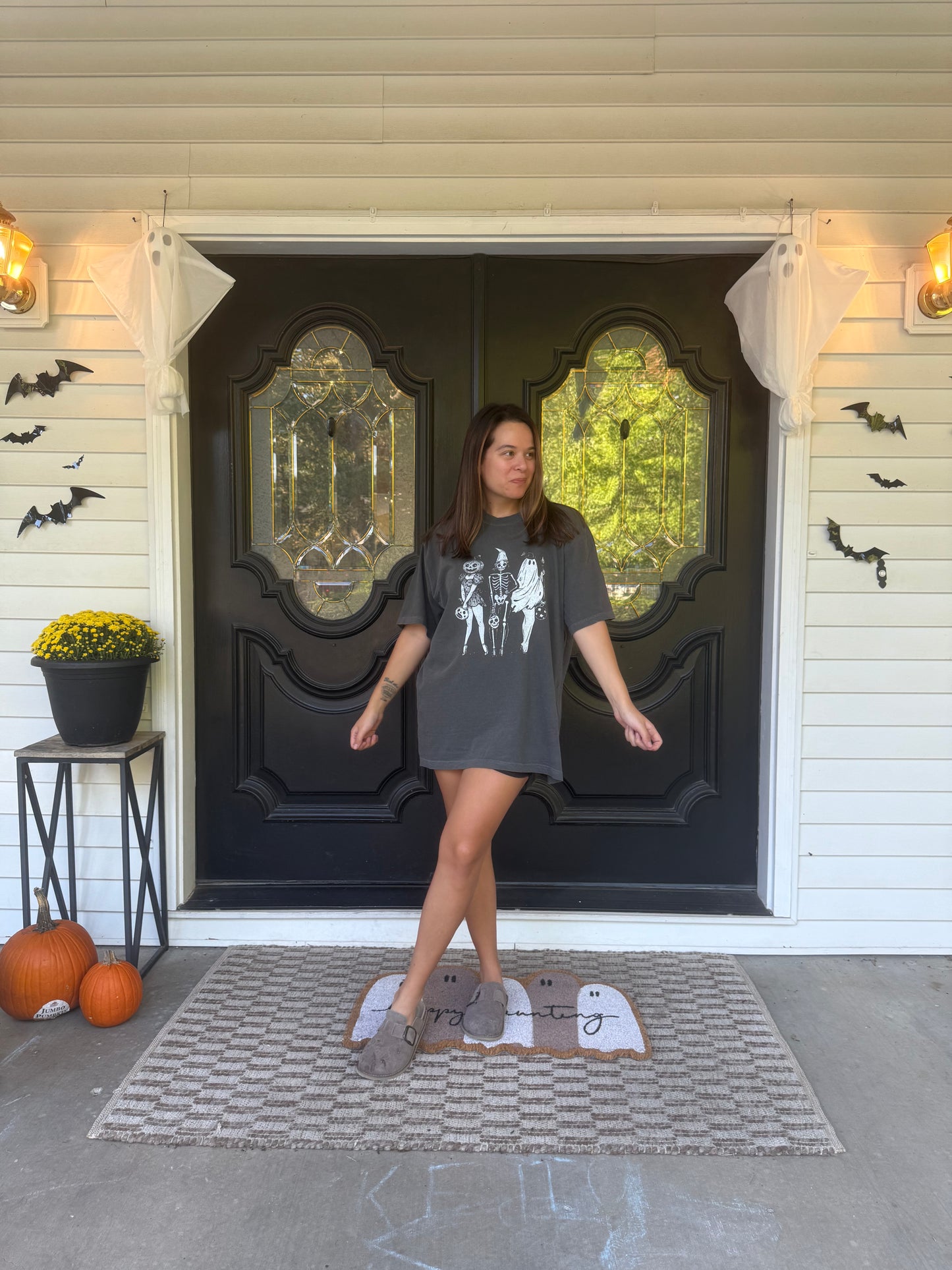 Glitter spooky tee
