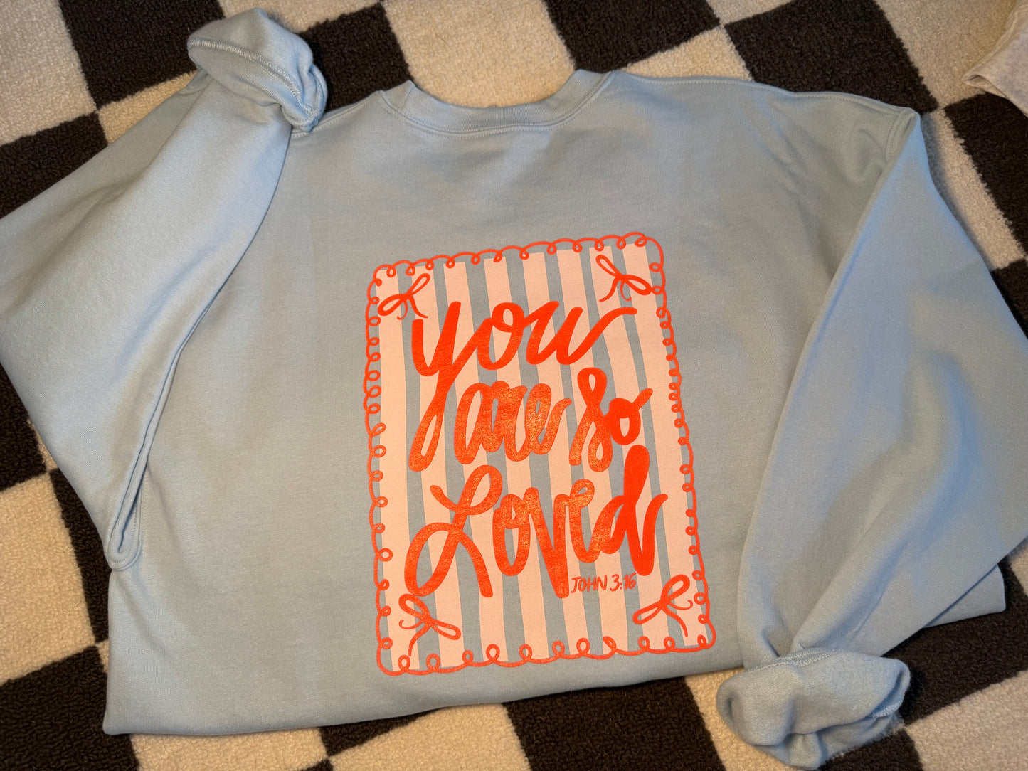 Xl front/back crewneck