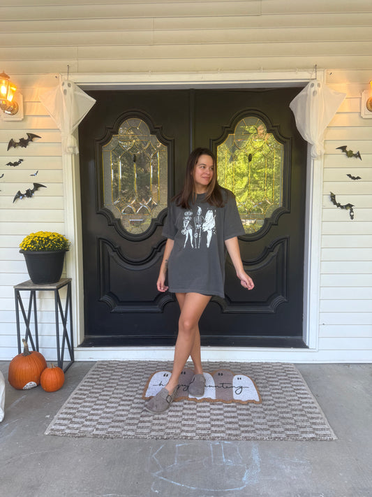 Glitter spooky tee
